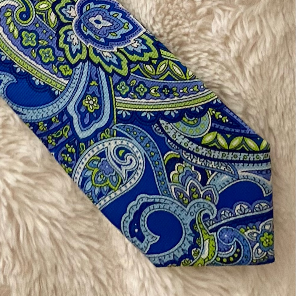 Croft & Borrow men’s tie